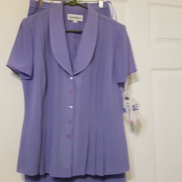 $5 ITEM. Lavender maxi skirt and top - Picture 2 of 8